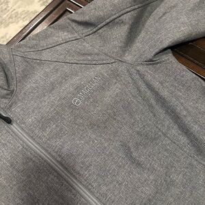 Magellan Outdoors Gray Women's Jacket